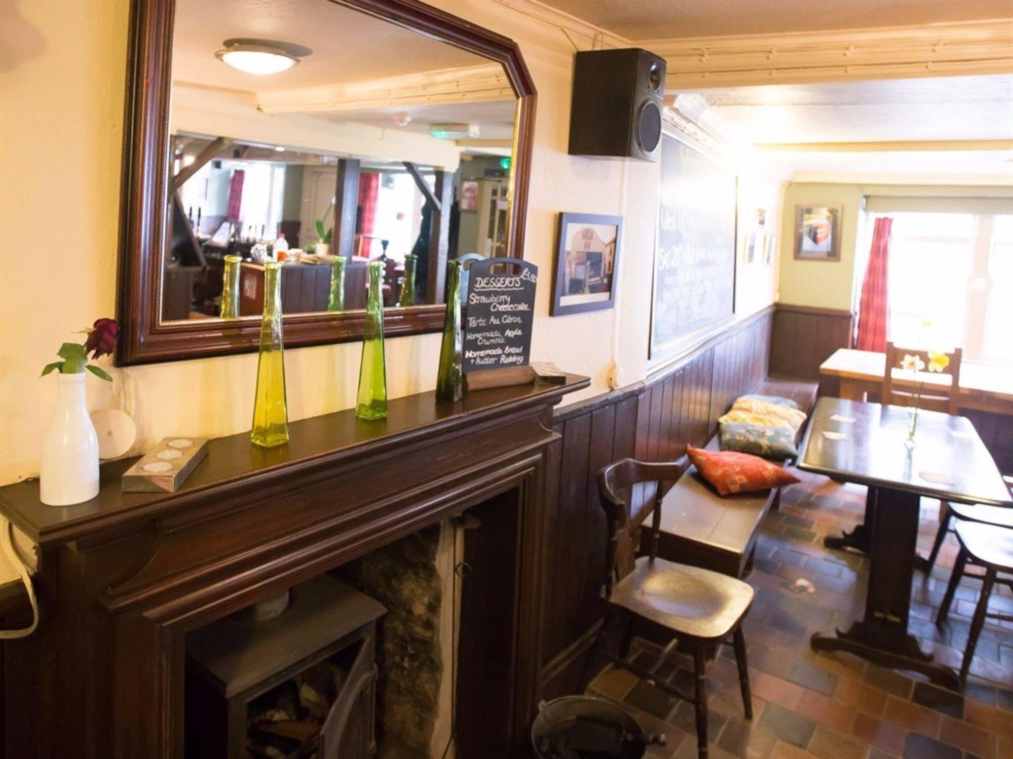 The Devon And Cornwall Inn Millbrook Exterior foto